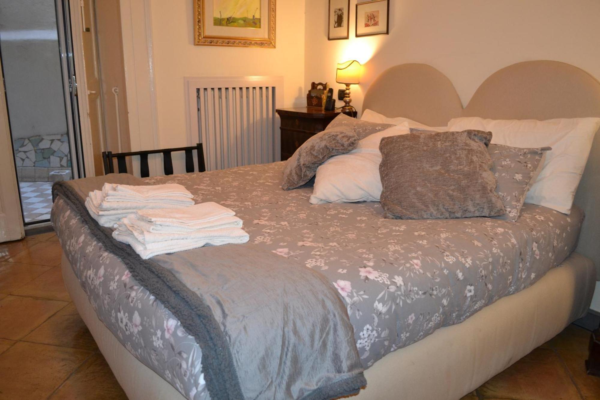 Residenza Suor Orsola Bed & Breakfast Napoli Dış mekan fotoğraf